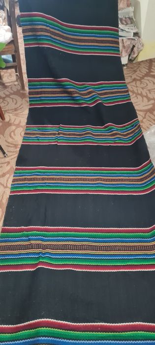 Продавам вълнени черги