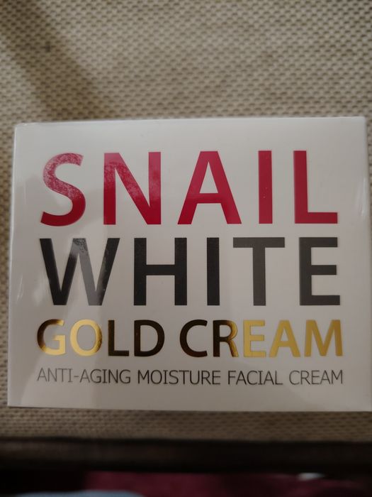 Тайландски крем от охлюви