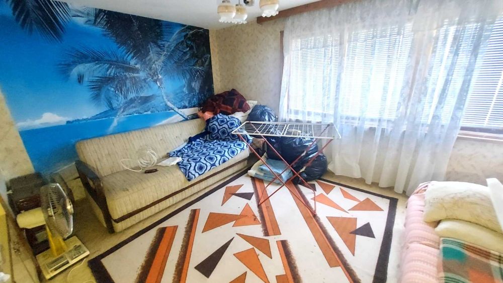 Къща/вила с двор с. Брястово, обл. Хасково