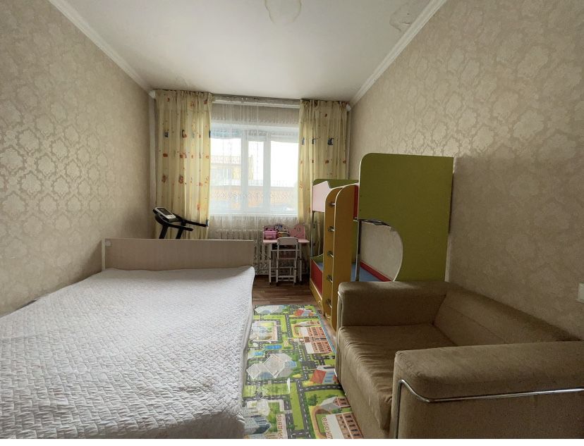Продам коттедж и общежитие