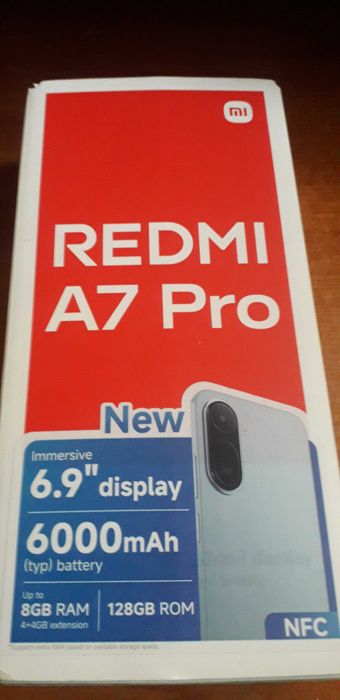 Smartphone Redmi A7 Pro si Nokia Asha 214