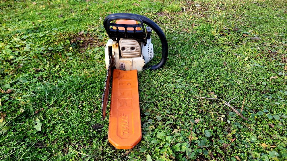 Vând drujbă stihl MS 231 C