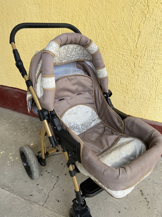 Демисезонная детская коляска