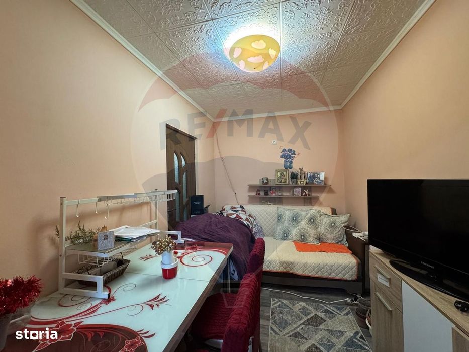 Apt. 2 camere cu centrala proprie -Vladimirescu Centru