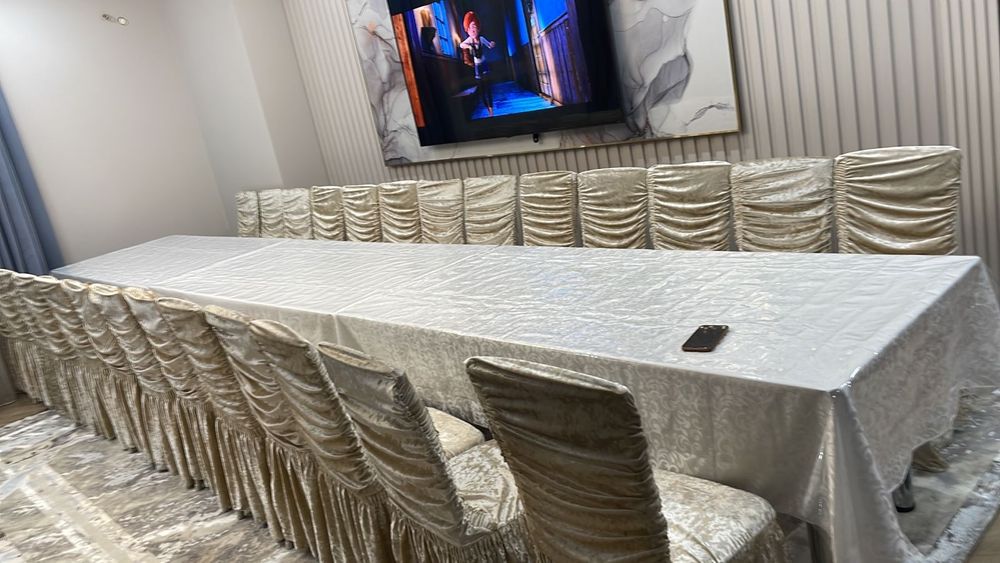 Сдам в аренду столы со стульями