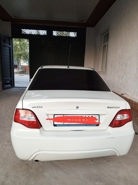 Mashina Nexia2 Sotiladigan