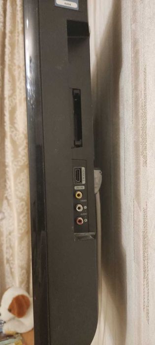 Телевизор Самсунг б/у  диагональ  32 дюймов