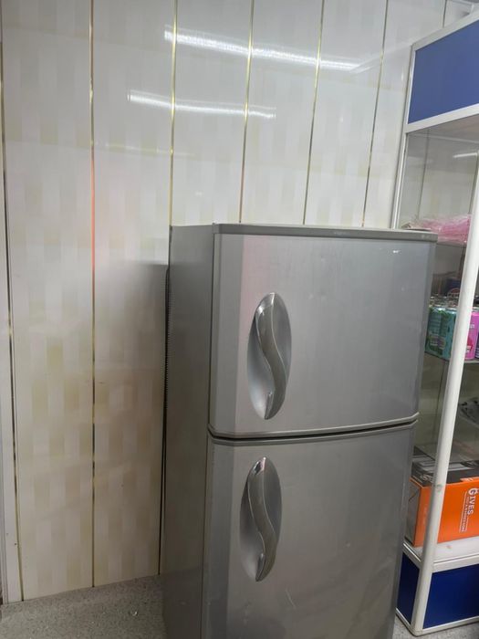 рабочий холодильник бу.