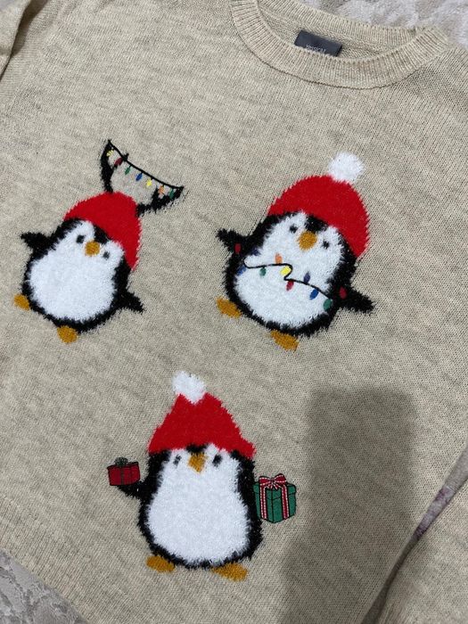 Дамски коледен пуловер