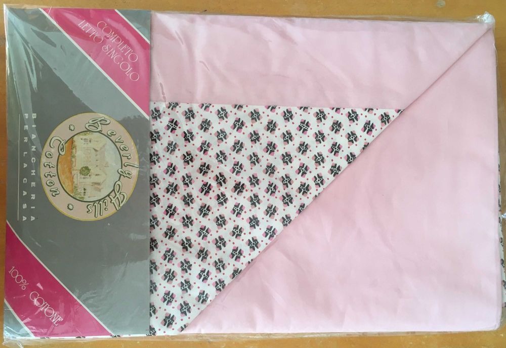 2 бр. спални комплекти за единично легло - син и розов