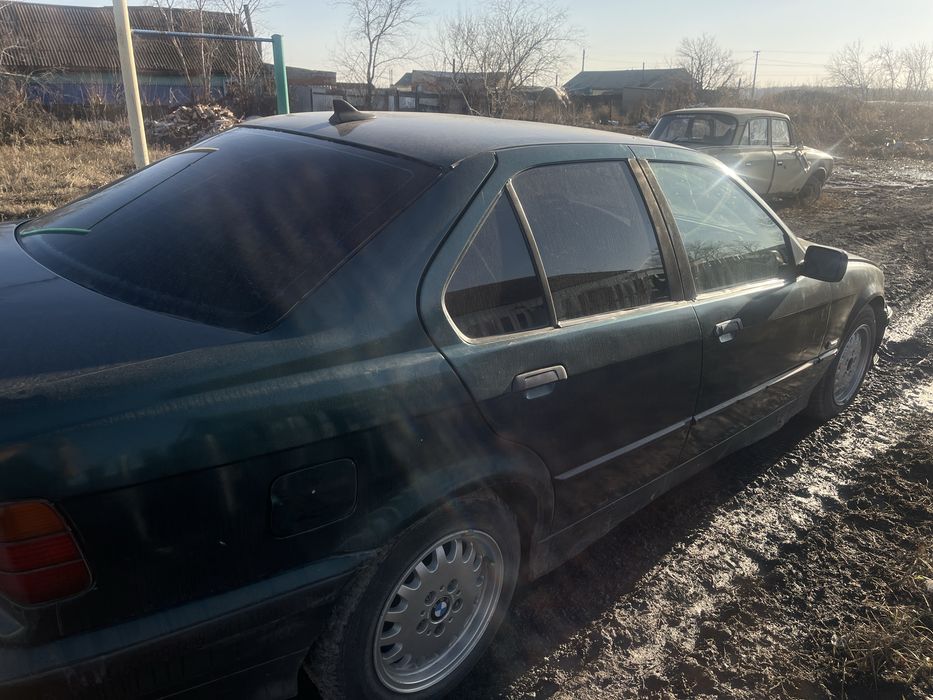 Обменяю бмв е36