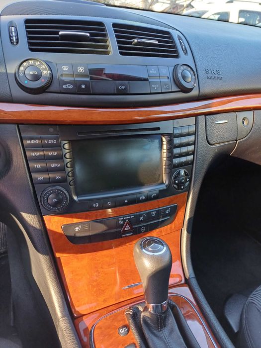Mercedes-Benz E 200 Compressor Aвтоматик