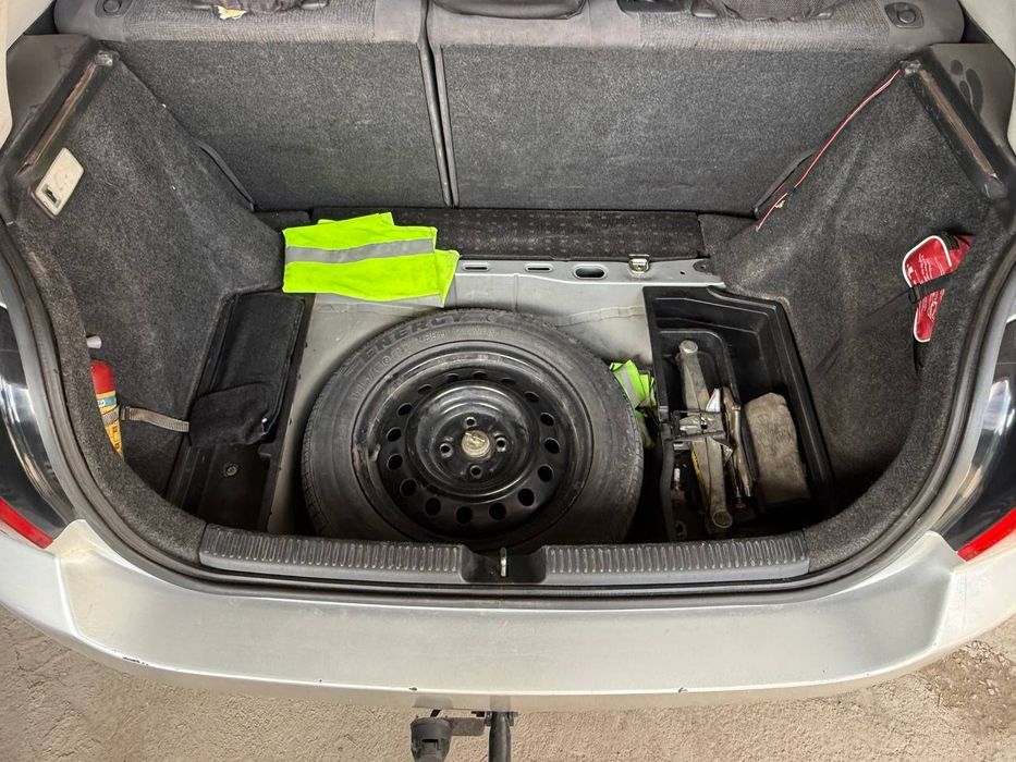 Тойота каролла 2003