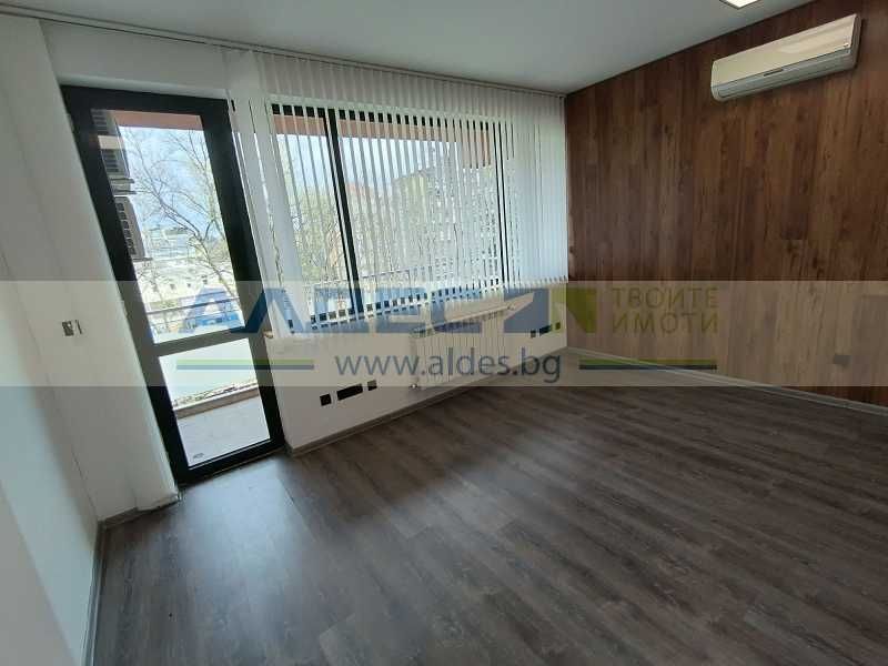 Дава се под наем Офис в София, Лозенец - 89 кв.м за 1320 € - Снимка #1