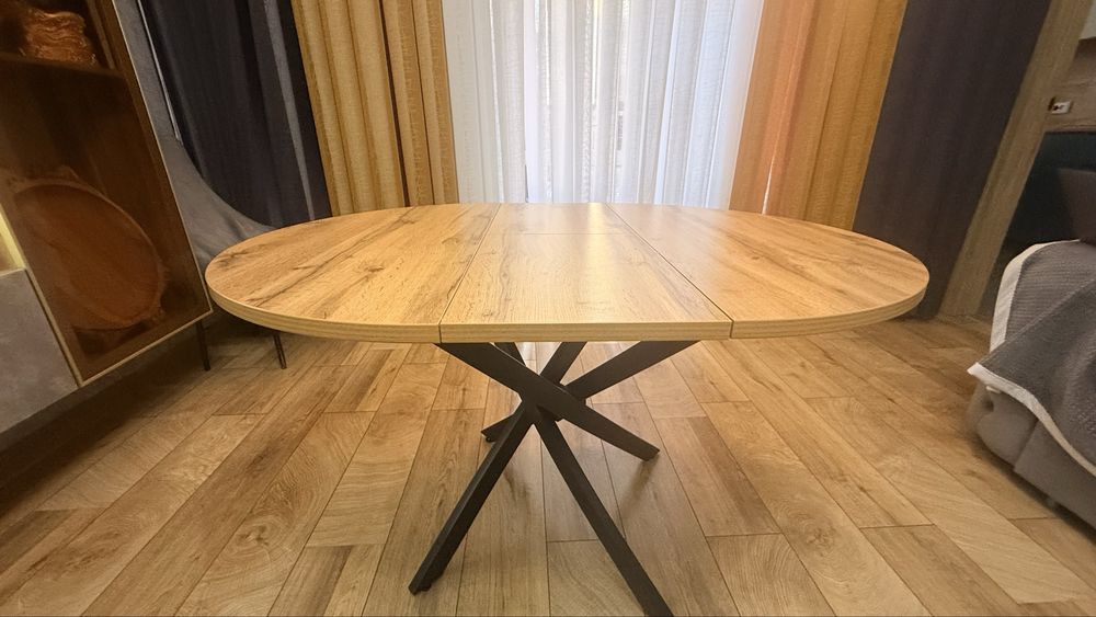 Продам обеденный стол, раскладной