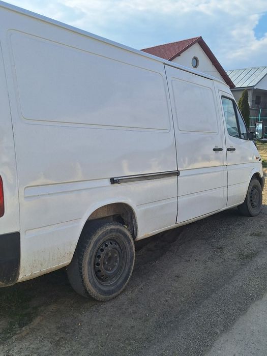 Vând Mercedes sprinter model 313