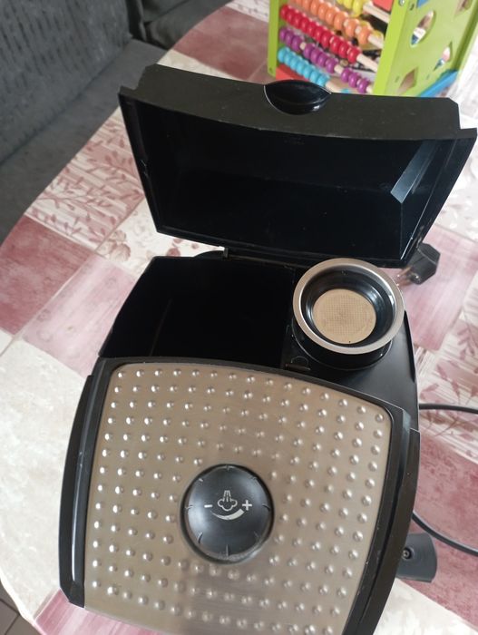 Кафе машина Delonghi