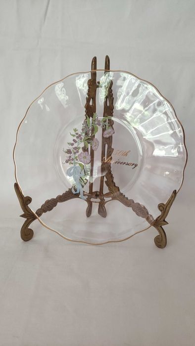 Стъклена подаръчна чиния за 50-годишен юбилей