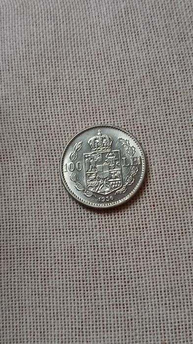 Vand moneda veche 100 lei 1936, frumoasa, luciu din batere