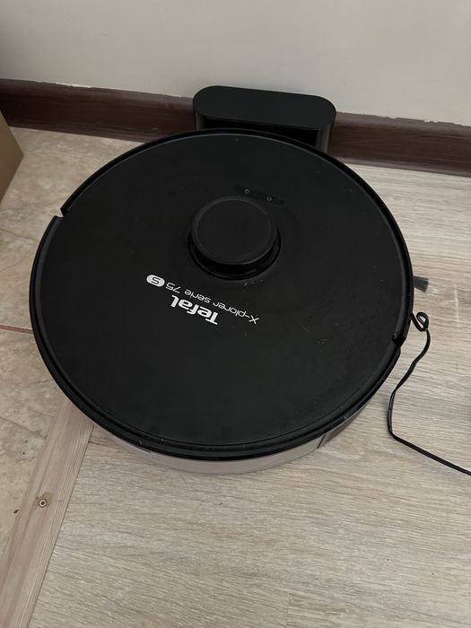 Продам роботпылесос tefalX-plorer 75S