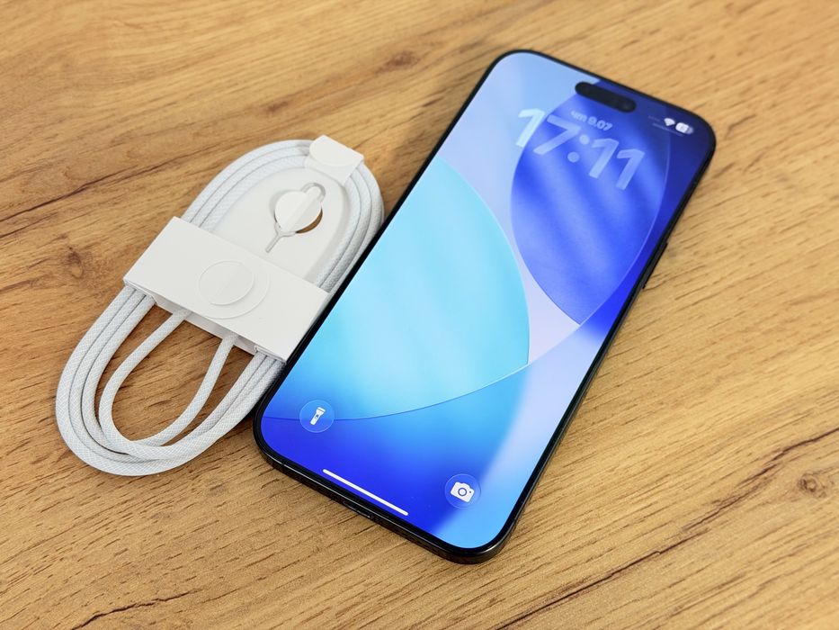 iPhone 16 Pro Max 1 TB перфектен!!!