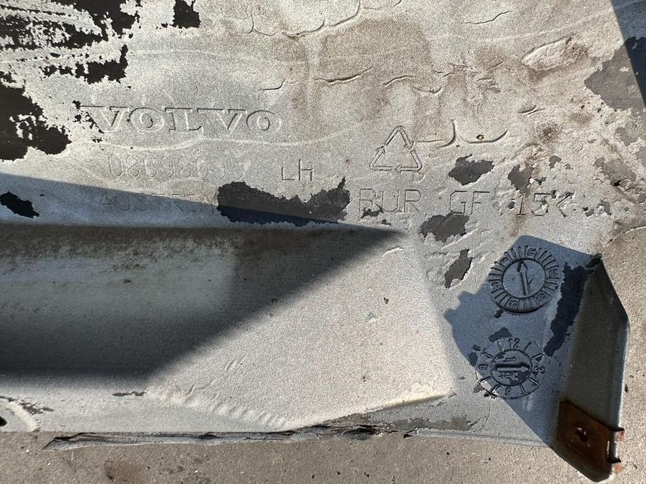 Set de praguri R-Design Volvo S40 V50 08698471, 08698005