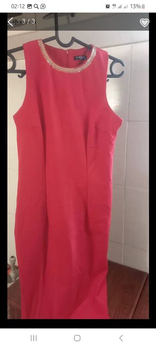 Красное платье продаётся срочно