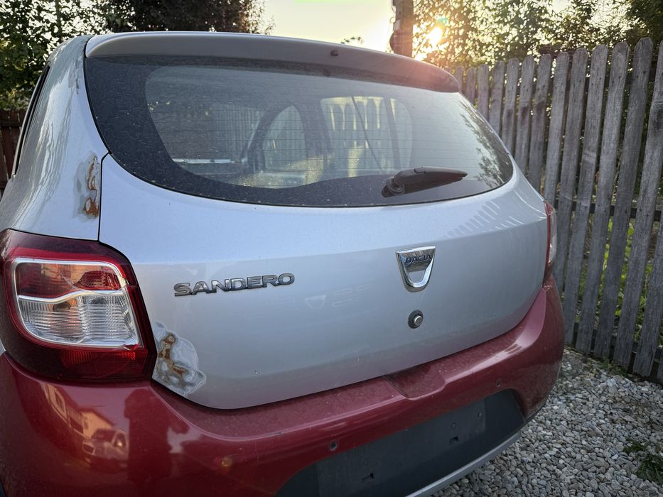 Vand hayon spate Dacia Sandero 2013/2020 (complet)