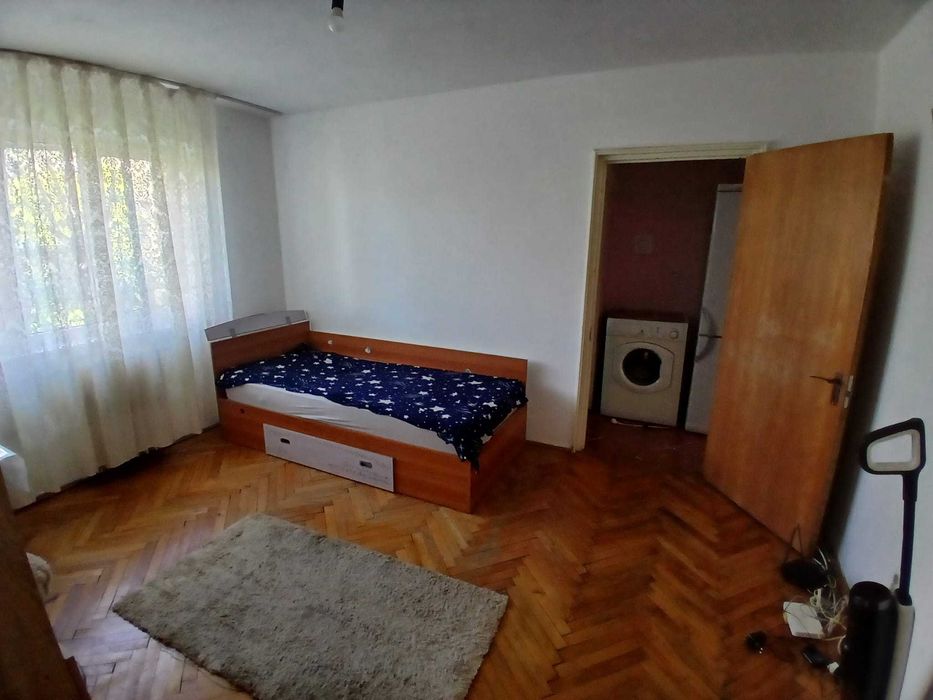 Închiriez apartament 2 camere Trivale Pitesti
