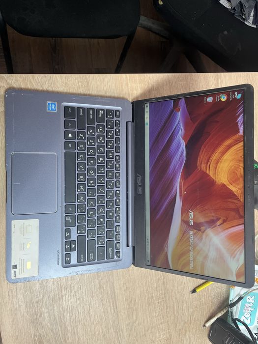 Ноутбук Cloudbook Asus E406