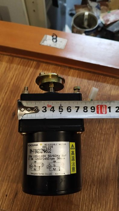 Yokogawa RM-F8A20SMV134 / RM-F8A20ZMW602  ел. двигатели и 8R1-Z25W602