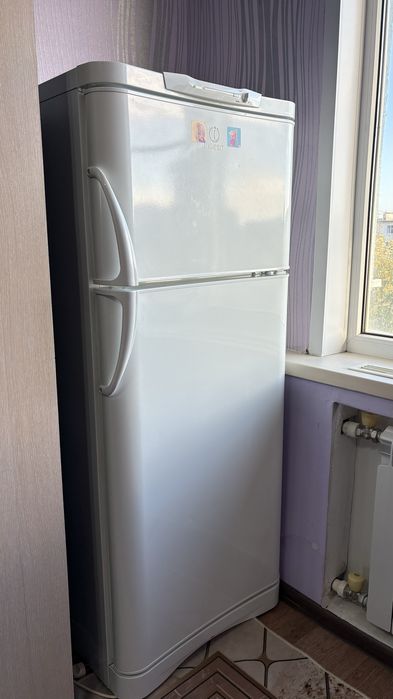 Холодильник Продам