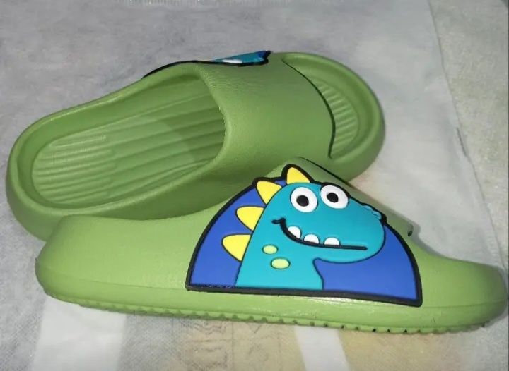 Продам шлёпки 35р