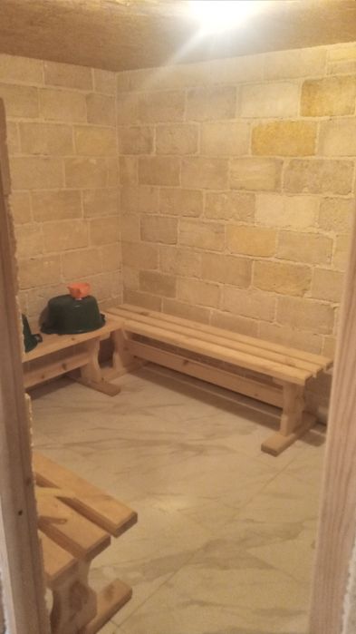 Баня  на  даче .