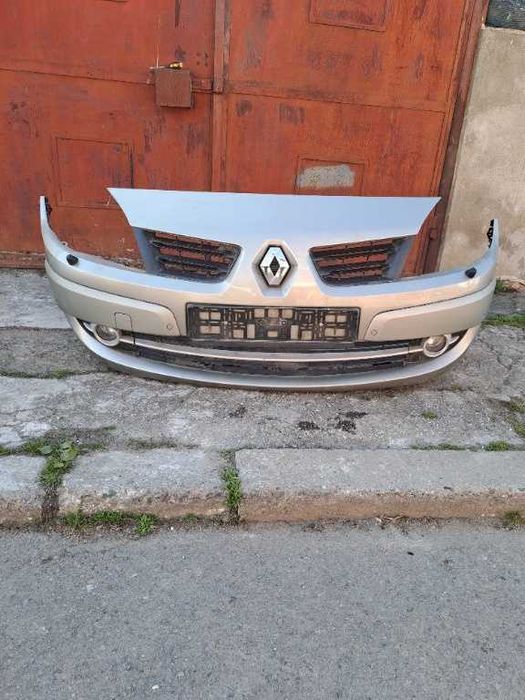 Bara fata Renault Scenic 2 Facelift cu senzori și spalator faruri
