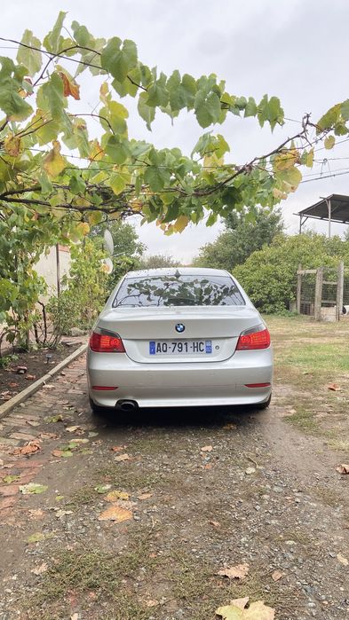 vane bmw e60 dinsel 163cp motor2,0 nu are nici o problema merge foarte