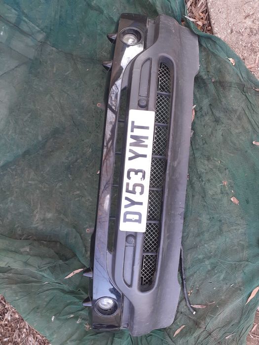 Bara fata Spoiler masca  Bmw X5 E53 culoare neagra stare f buna.