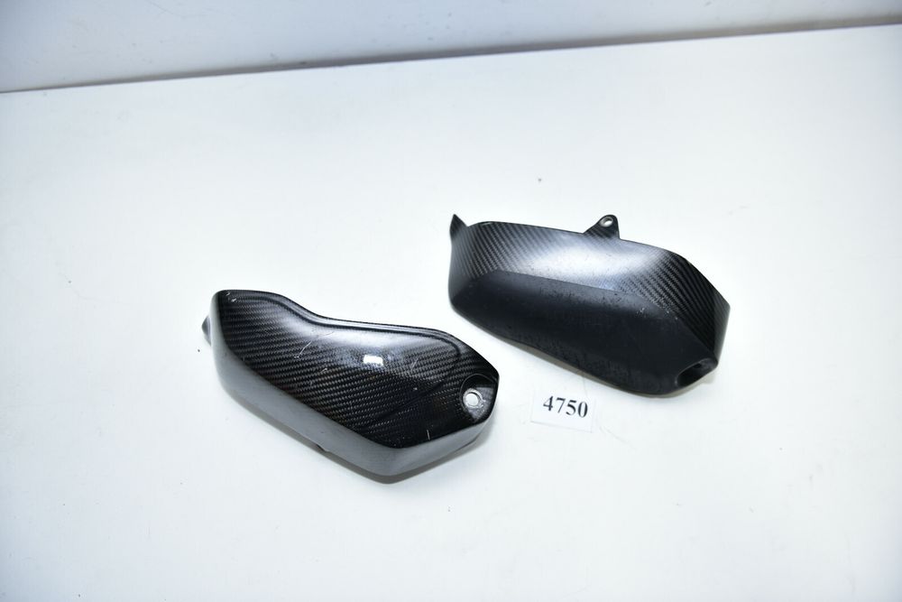 Protecție pentru capacele cilindrilor din fibră de carbon AFIX BMW