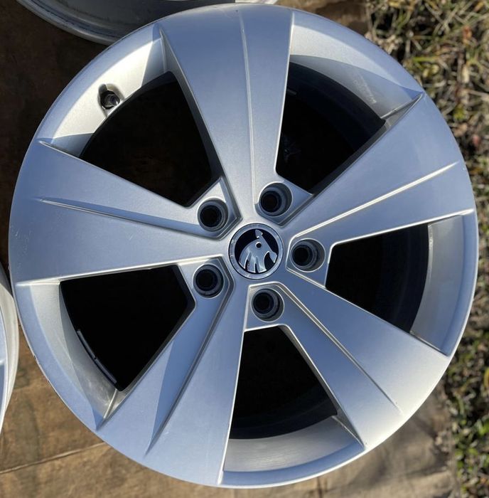 Jante Skoda Superb 17 Octavia Scout