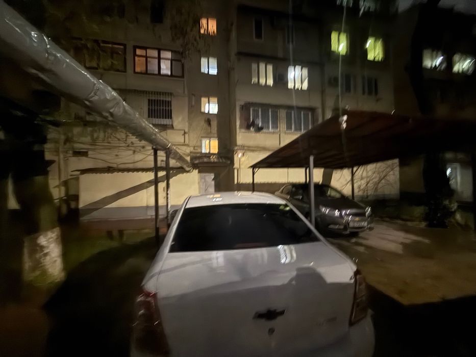 Новомосковская 3 -х комнатная квартира (своя) продаю срочно