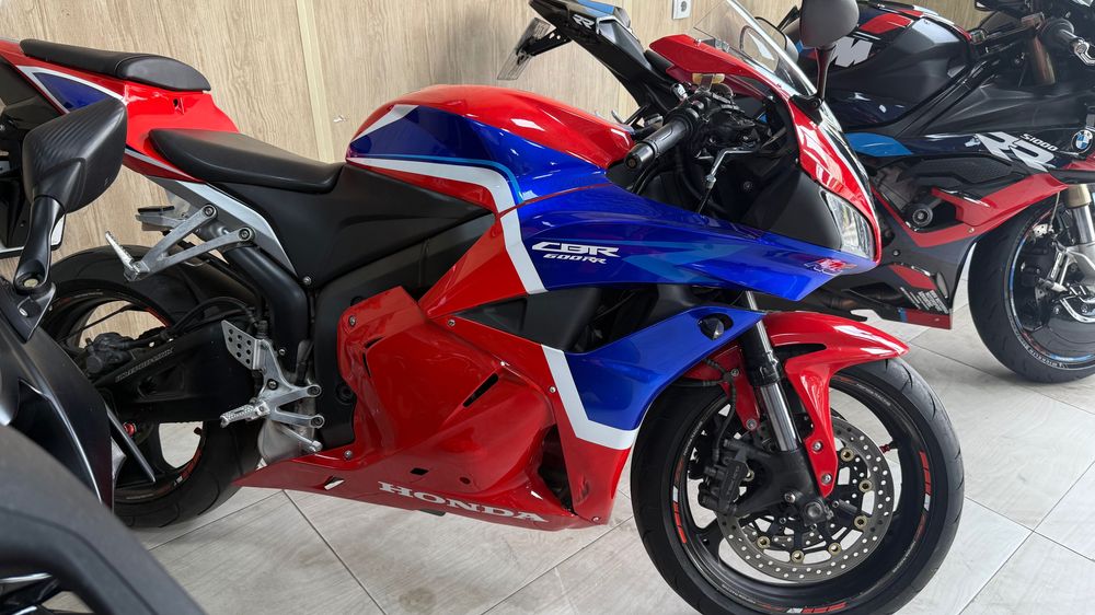 Honda CBR600RR 2012 год