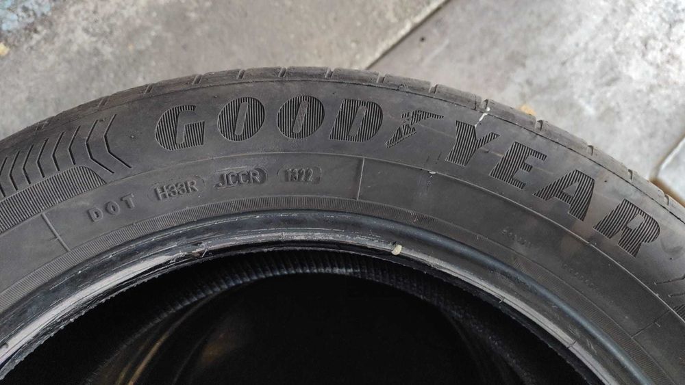 Anvelope / Cauciucuri de vara Goodyear 215/55 R17 94v *Transp. inclus