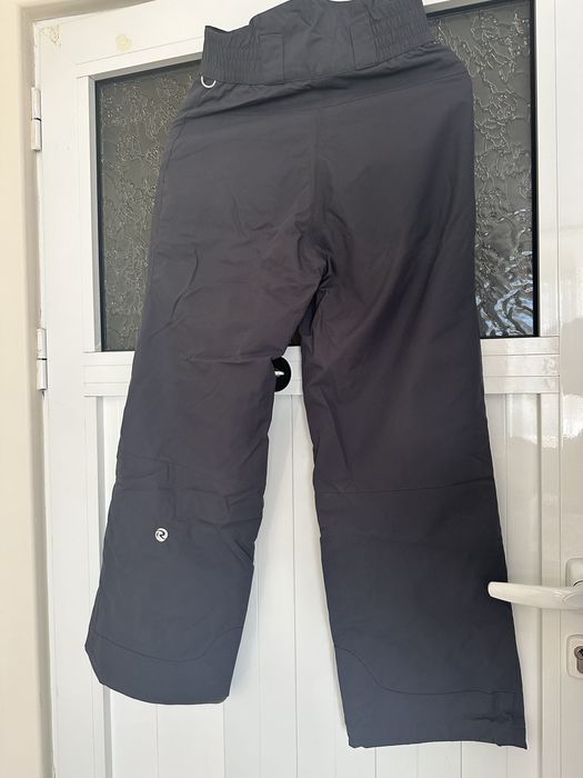 Зимна ски екипировка (дамска)