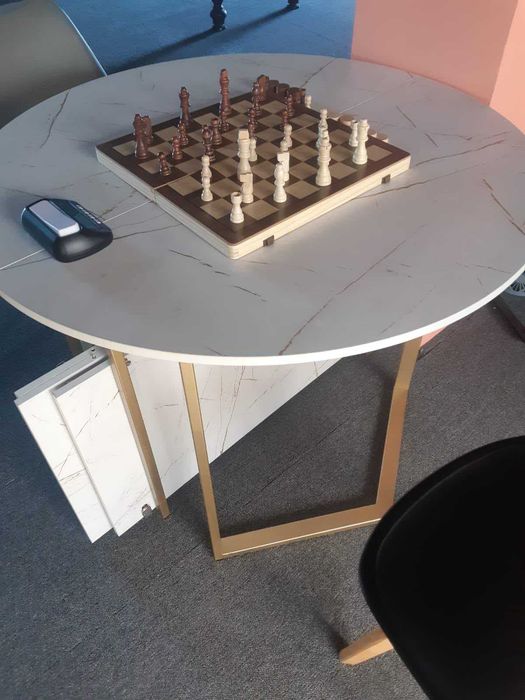 Стол круглый, раздвигающийся