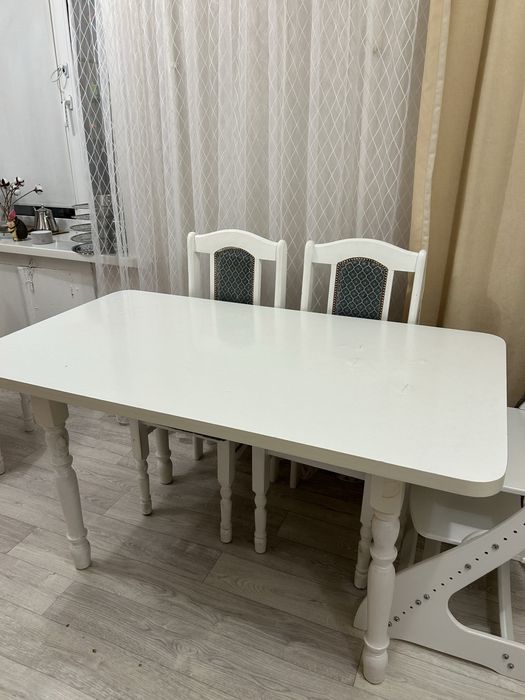 Продам стол со стульями