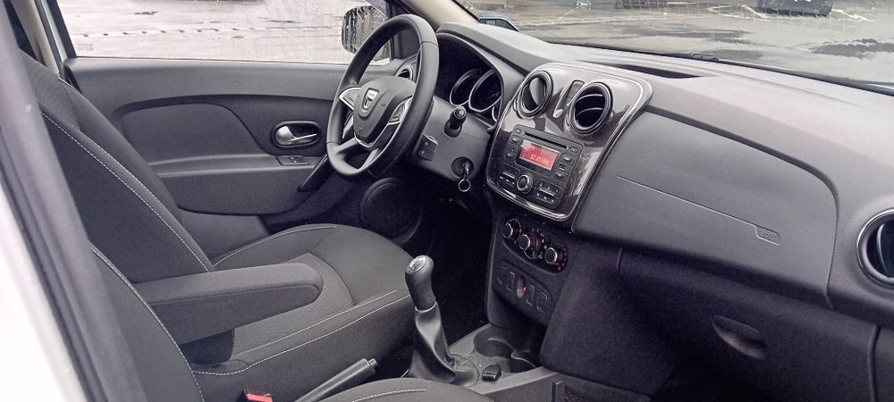 Dacia Logan Mcv an fab 2017