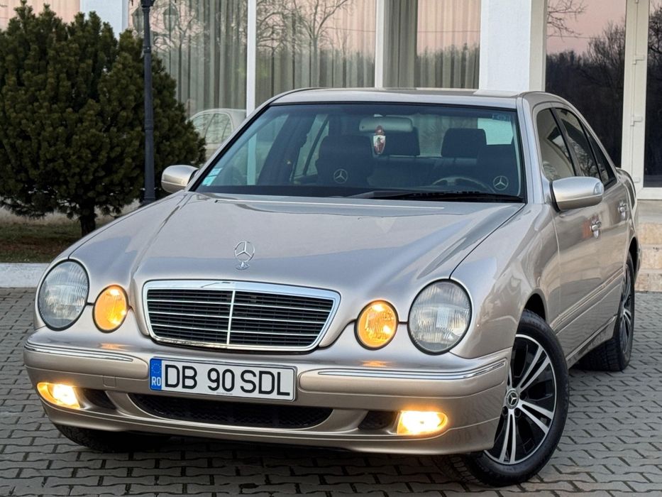 MERCEDES-BENZ E-Class 2001 — imagine 1