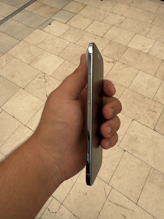 Iphone 17 air.