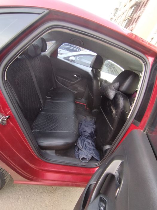 Продам Фольсваген поло 2013