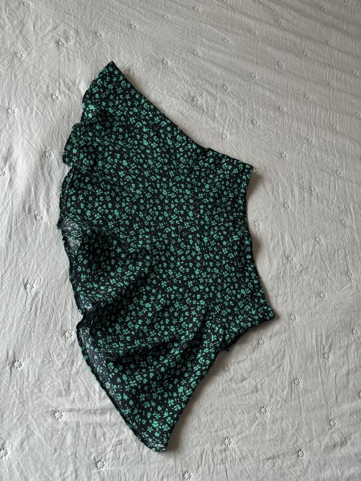 Пола панталон Zara